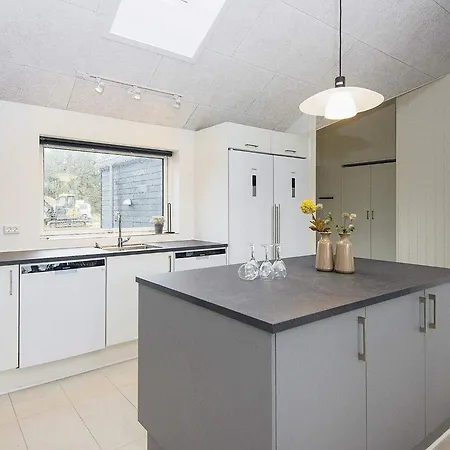 Luxury Retreat With Pool - By Traum