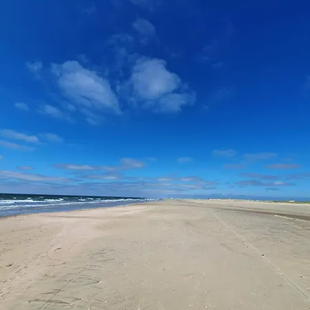 Luxury Retreat With Pool - By Traum بيت للعطل Kongsmark