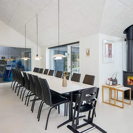 Semesterbostad Luxury Retreat With Pool Kongsmark