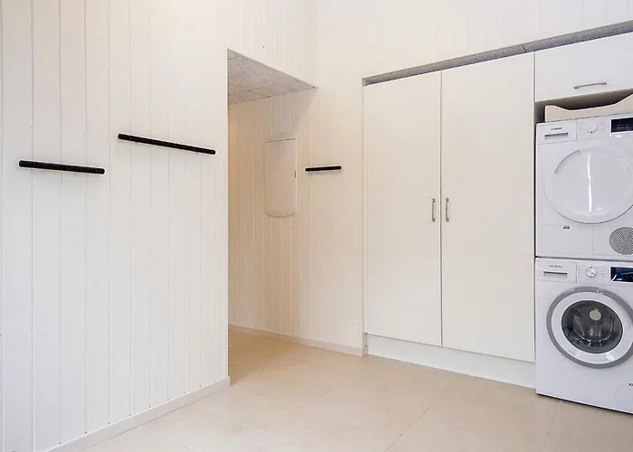 Luxury Retreat With Pool - By Traum بيت للعطل