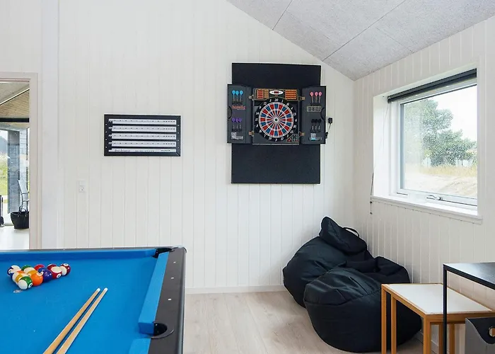 بيت للعطل Luxury Retreat With Pool - By Traum *