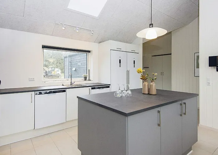 Luxury Retreat With Pool - By Traum